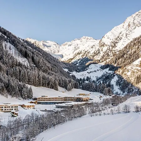 Feuerstein Nature Family Hotel Gossensass